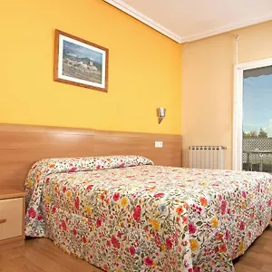 Guest house Hostal Europa Pension, Irun